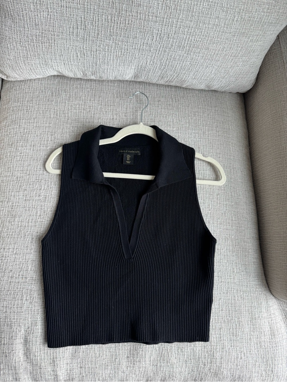 House of Harlow 1960 Black Ribbed Knit Polo Crop Top